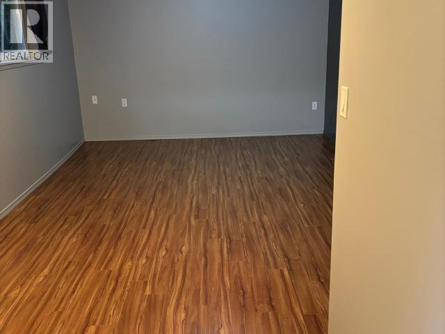 4679 FERNWOOD AVE - 22