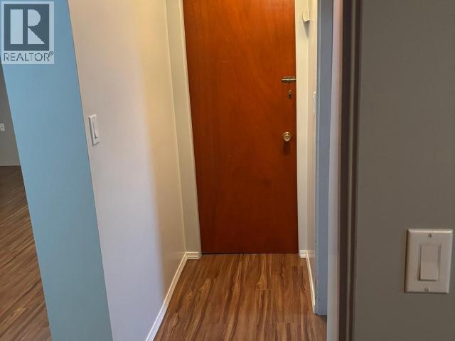 4679 FERNWOOD AVE - 27