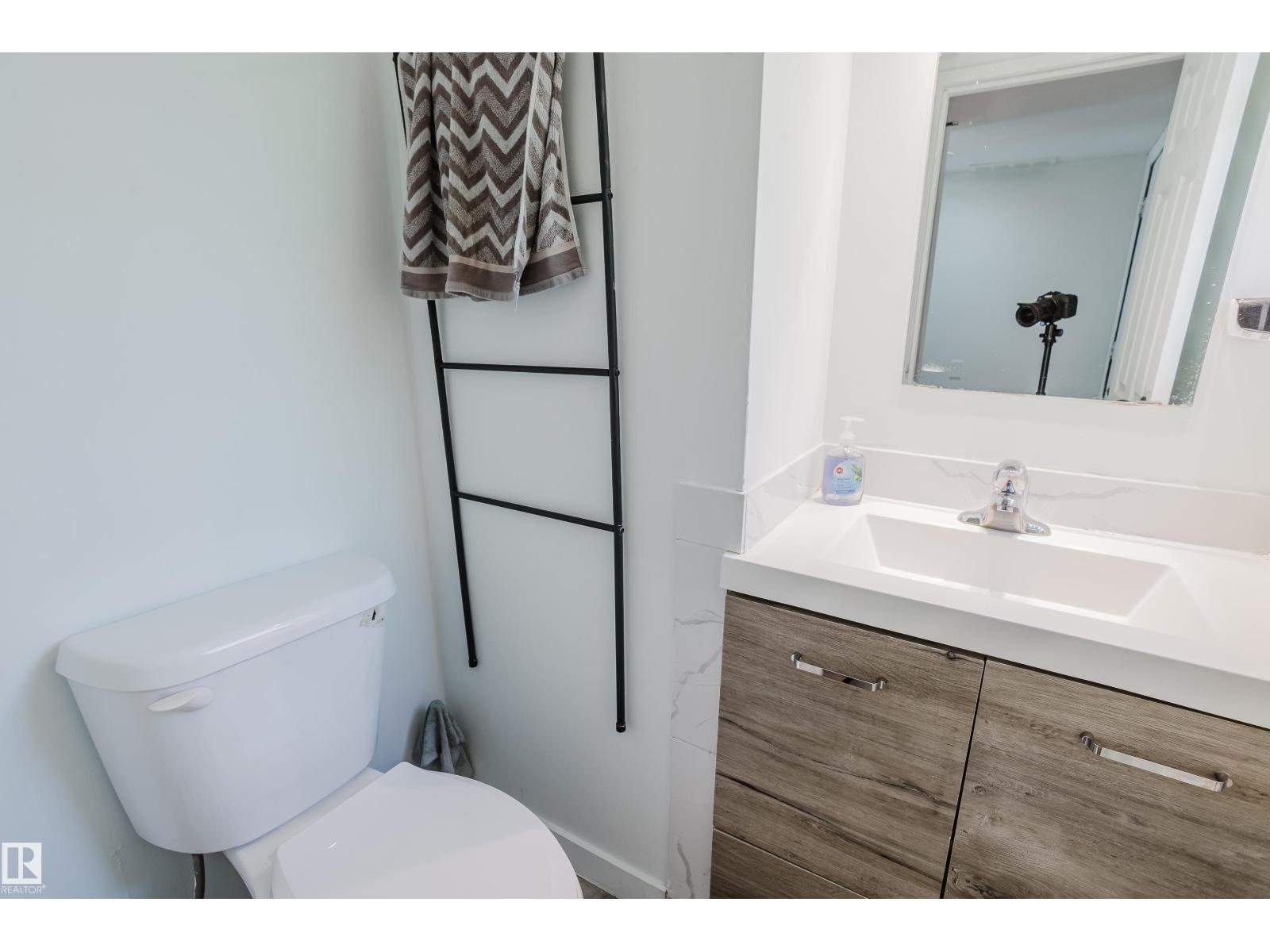 14610 121 ST NW - 12