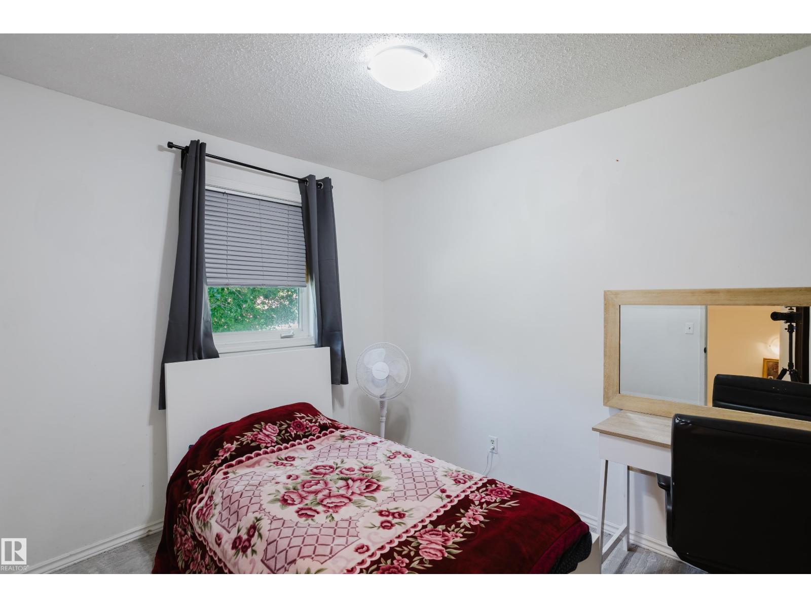 14610 121 ST NW - 28