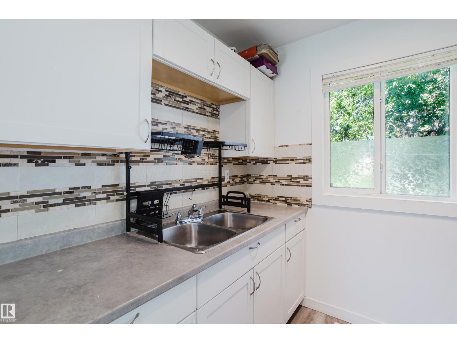 14610 121 ST NW - photo 3