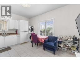 5461 Manor Street, Burnaby, BC V5G1B6 Photo 14