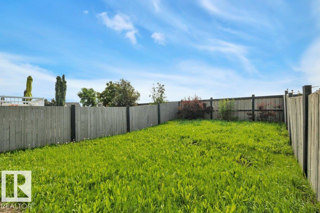 152 KEYSTONE CR — photo 47