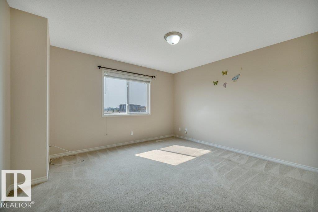 152 KEYSTONE CR — photo 25