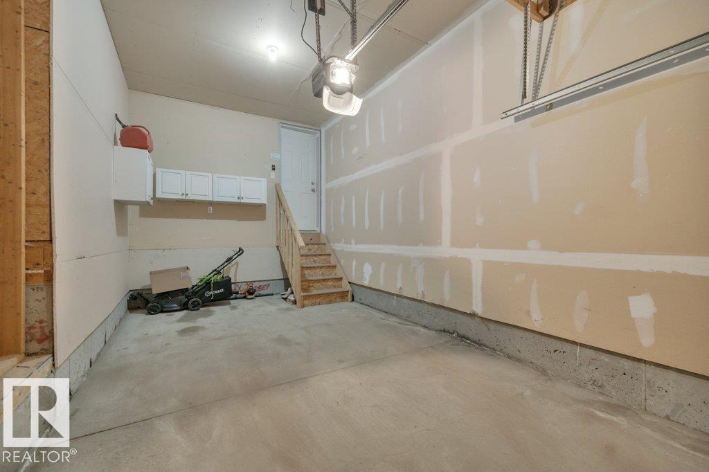 152 KEYSTONE CR — photo 22