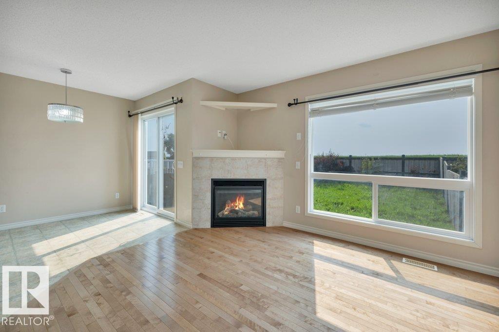 152 KEYSTONE CR — photo 18