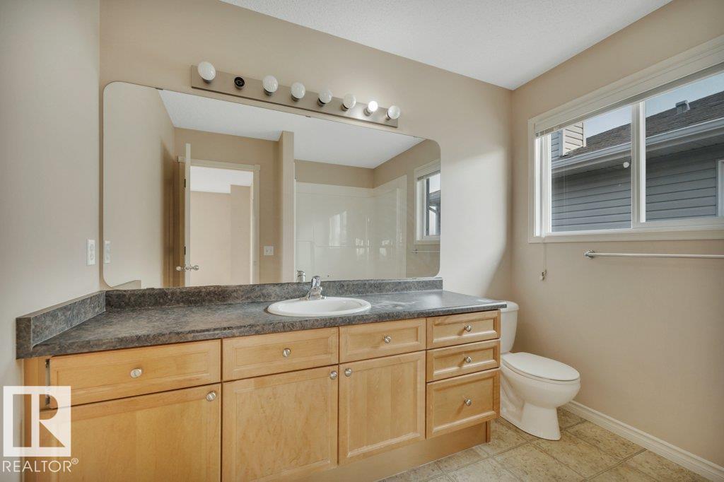 152 KEYSTONE CR — photo 29