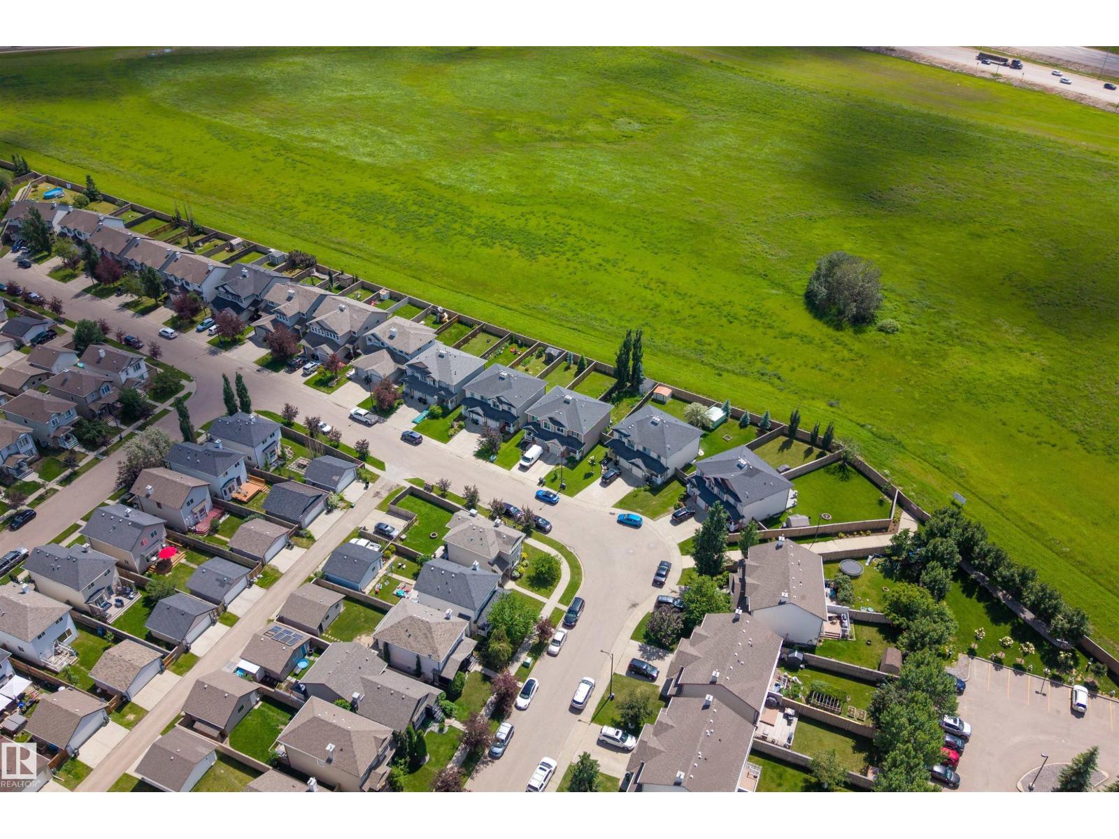 9110 SCOTT CR NW - 28