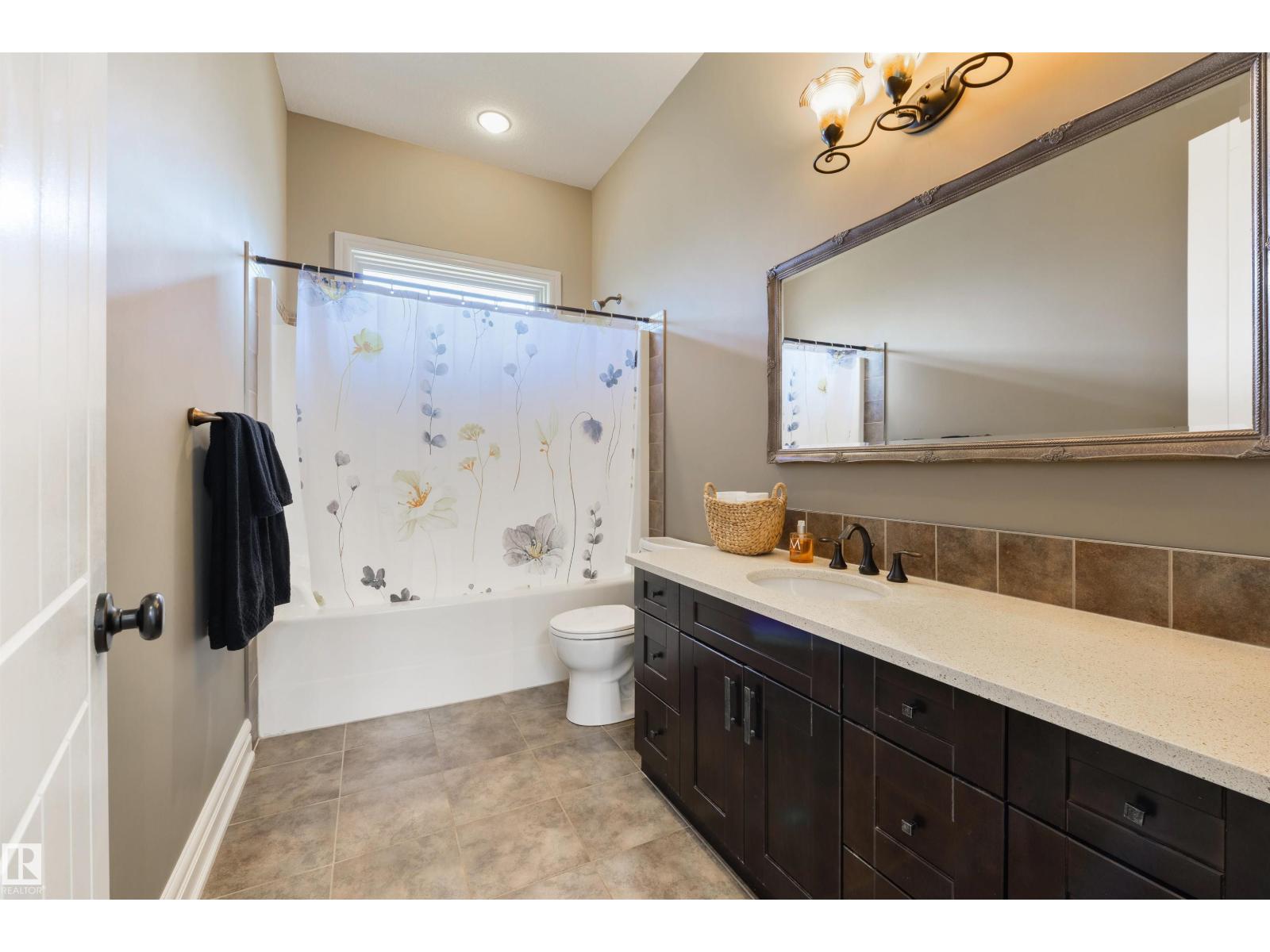 #21 53412 RGE ROAD 272 - 27