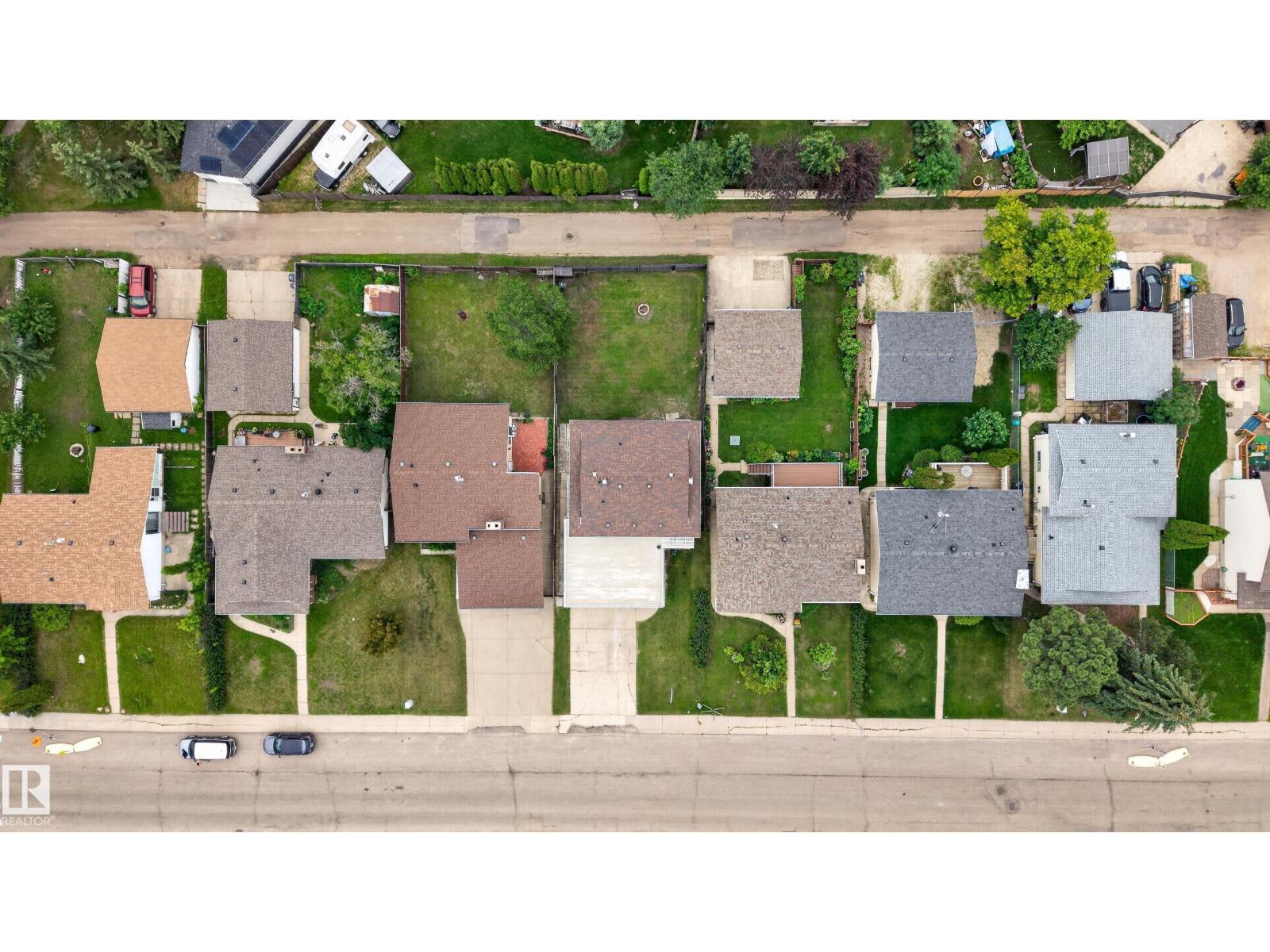 3841 62 ST NW - 6