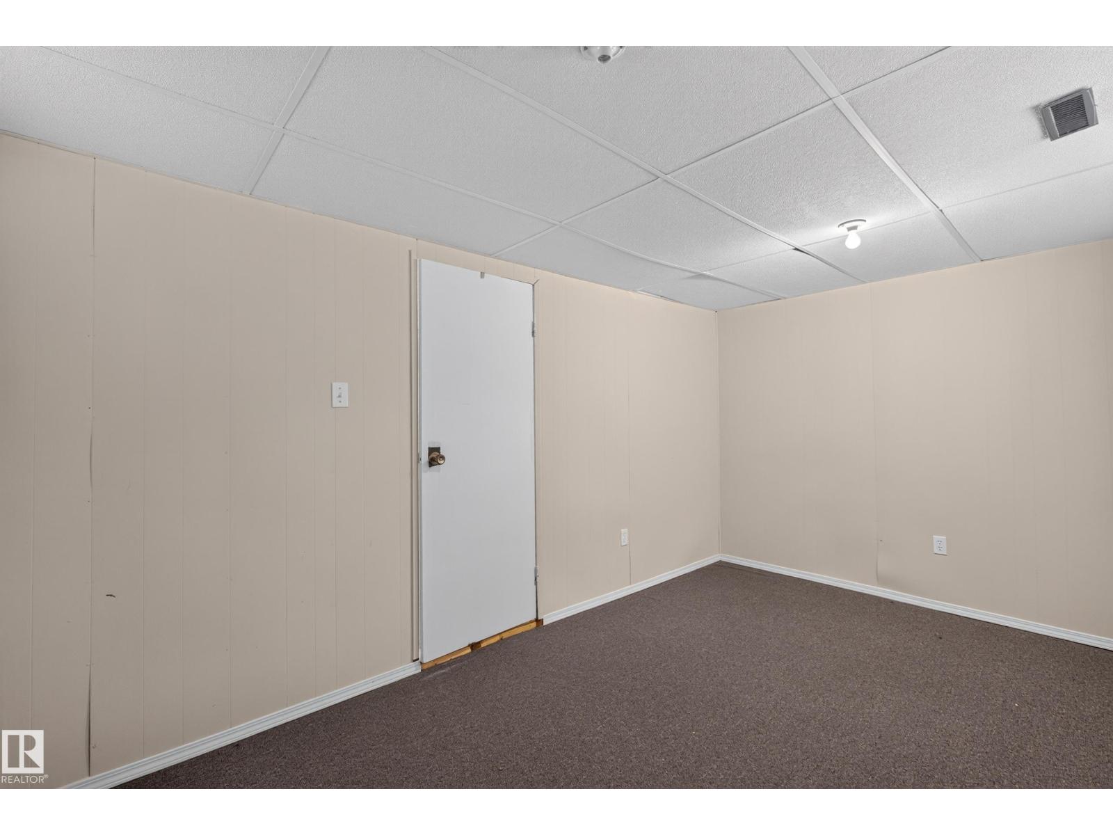 3841 62 ST NW - 65