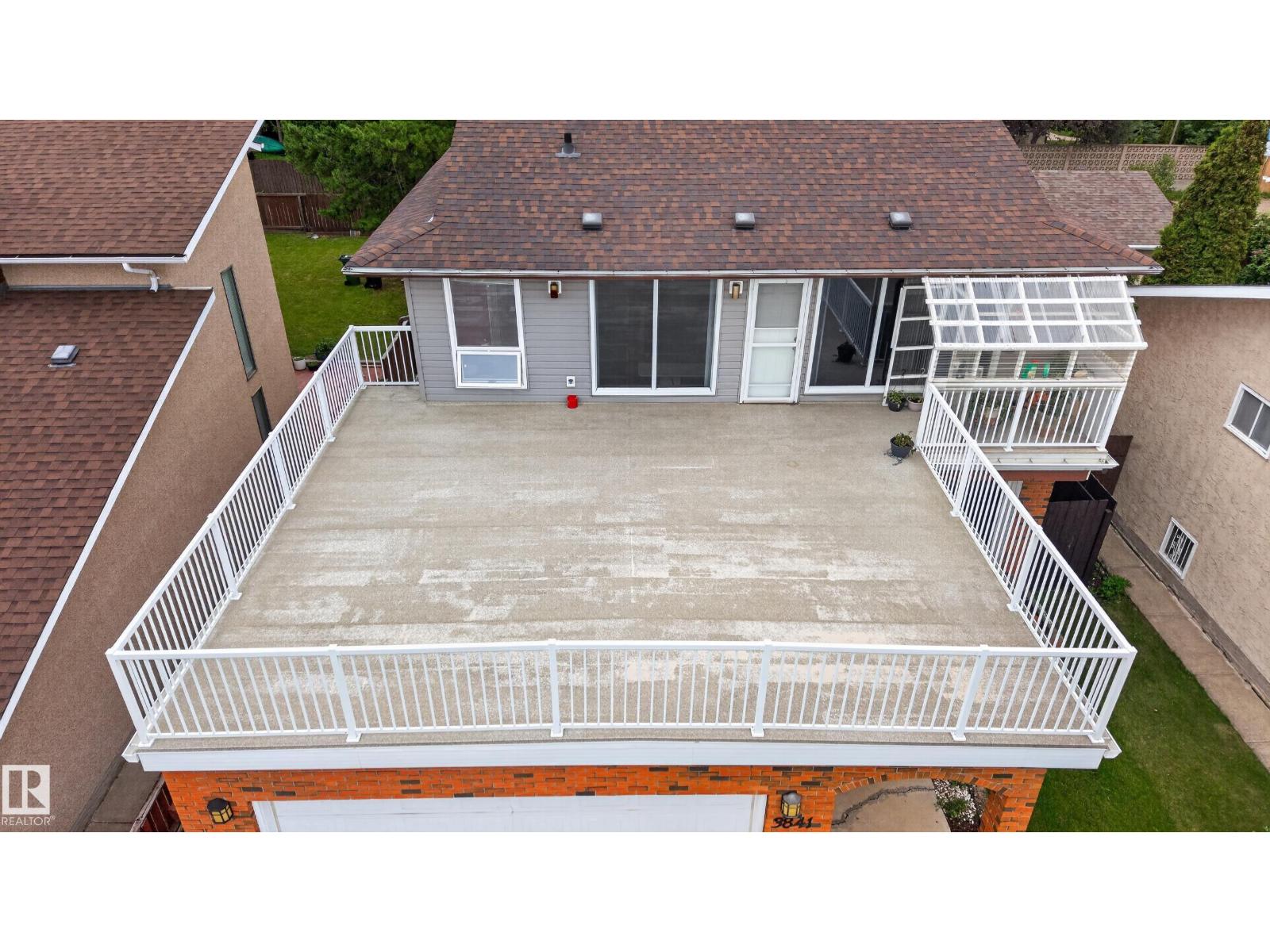 3841 62 ST NW - 5