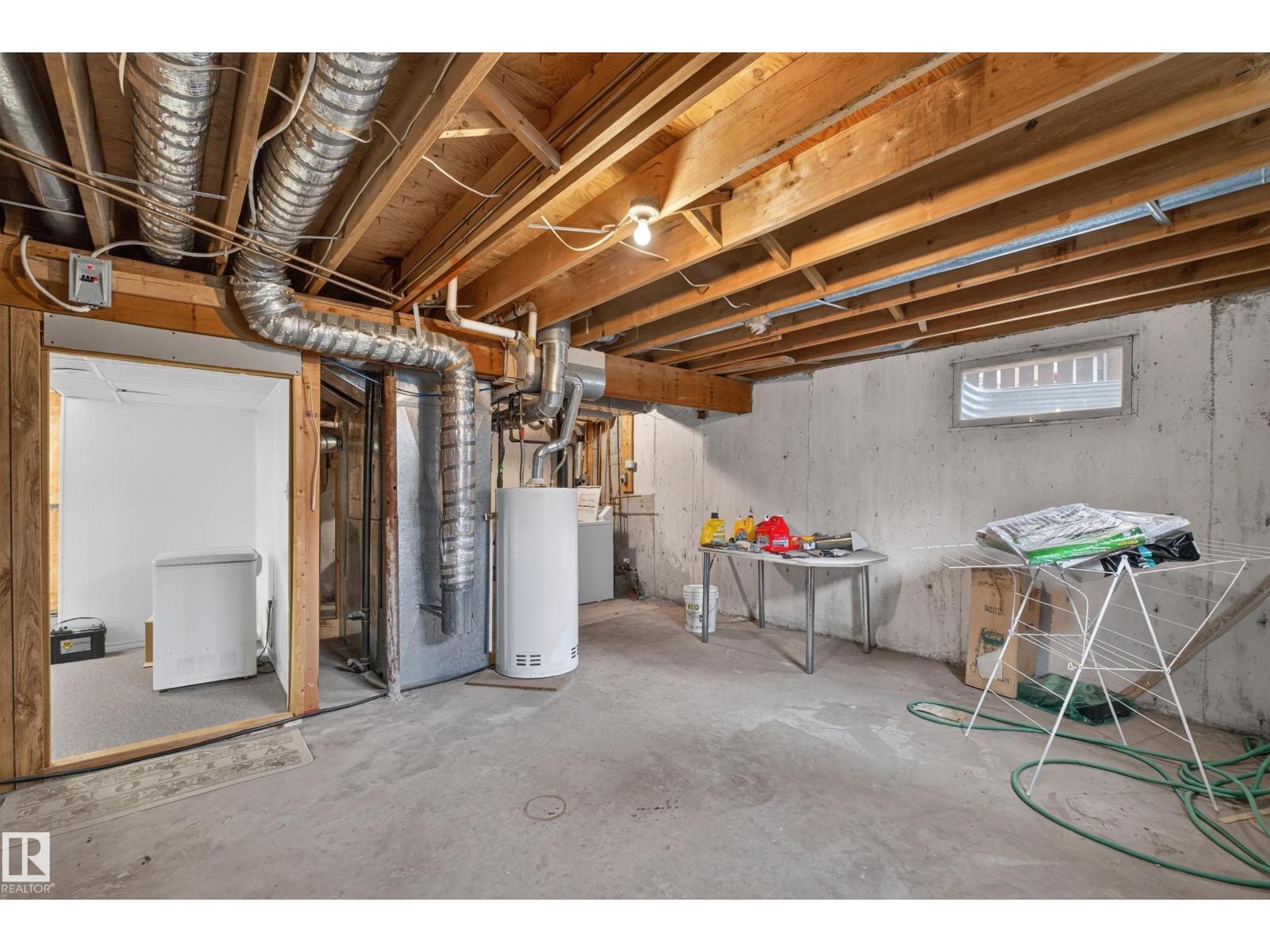 3841 62 ST NW - 67
