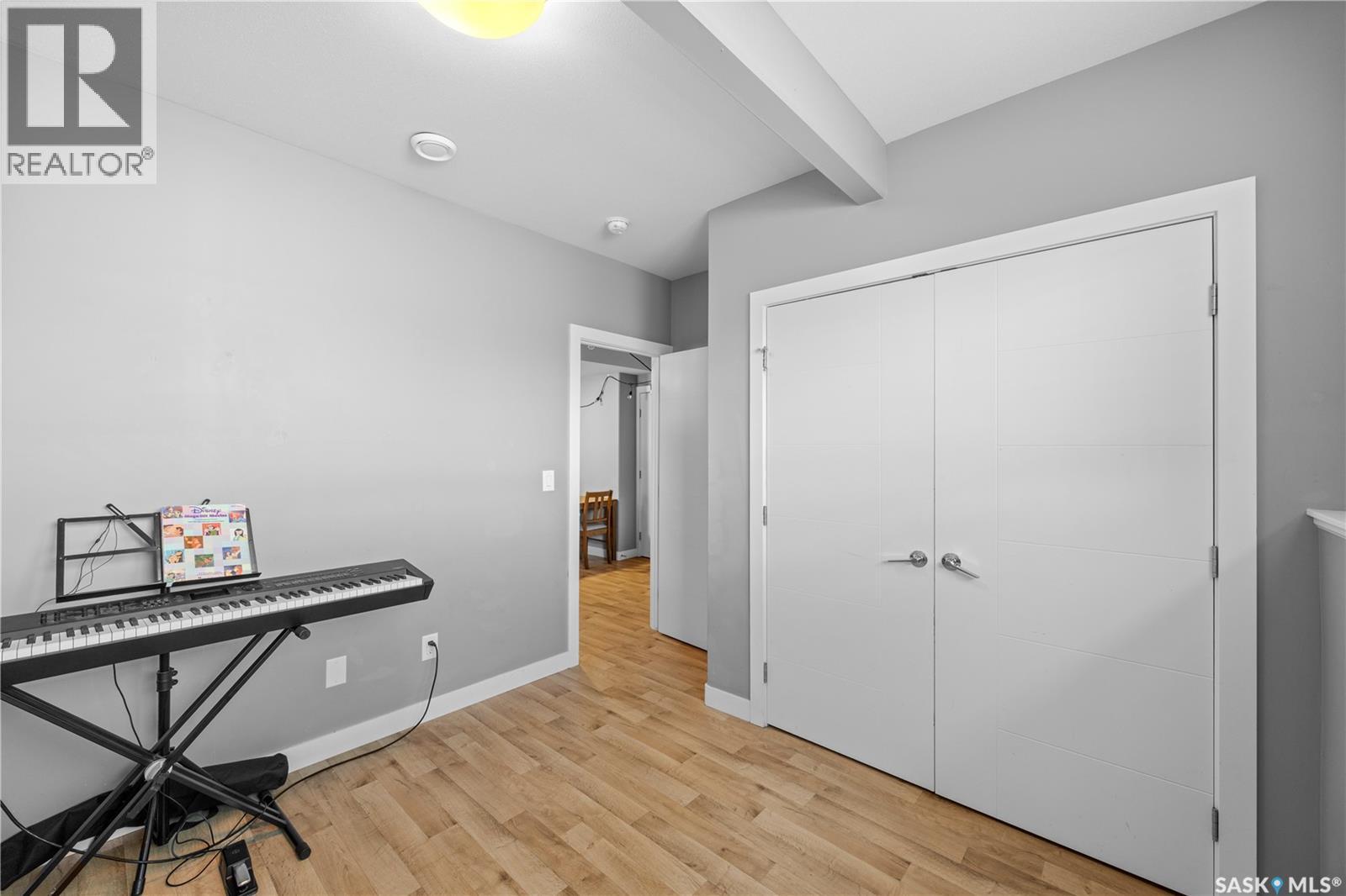 114 Pichler CRESCENT - 34