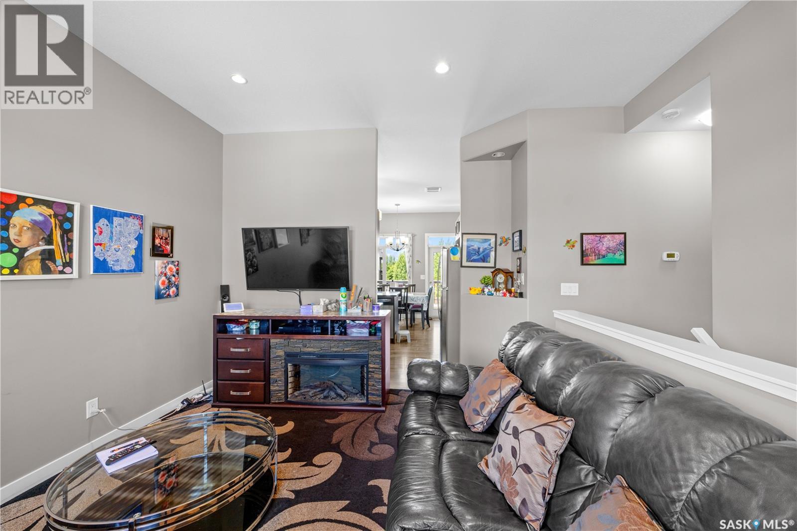 114 Pichler CRESCENT - 5