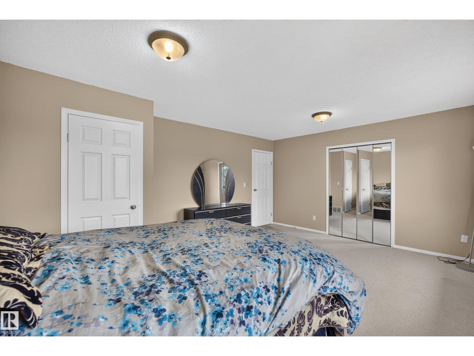 3841 62 ST NW - 40