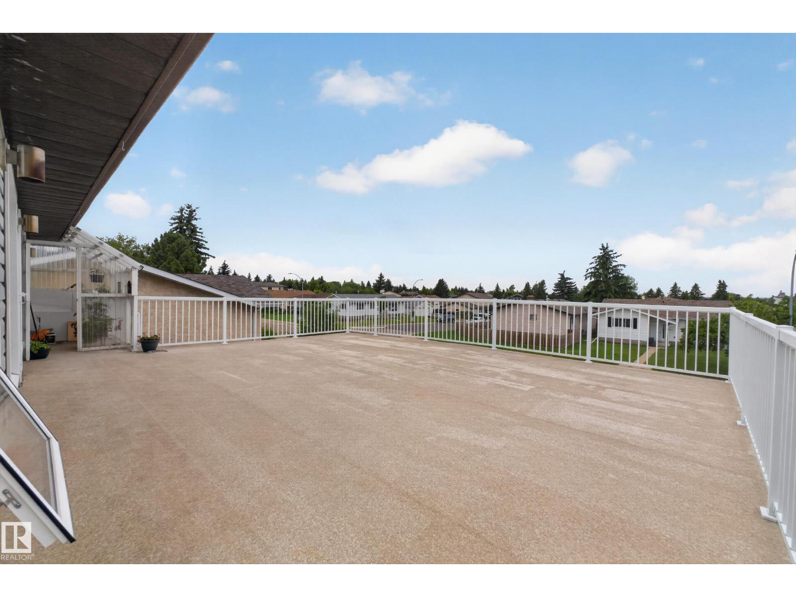 3841 62 ST NW - 54
