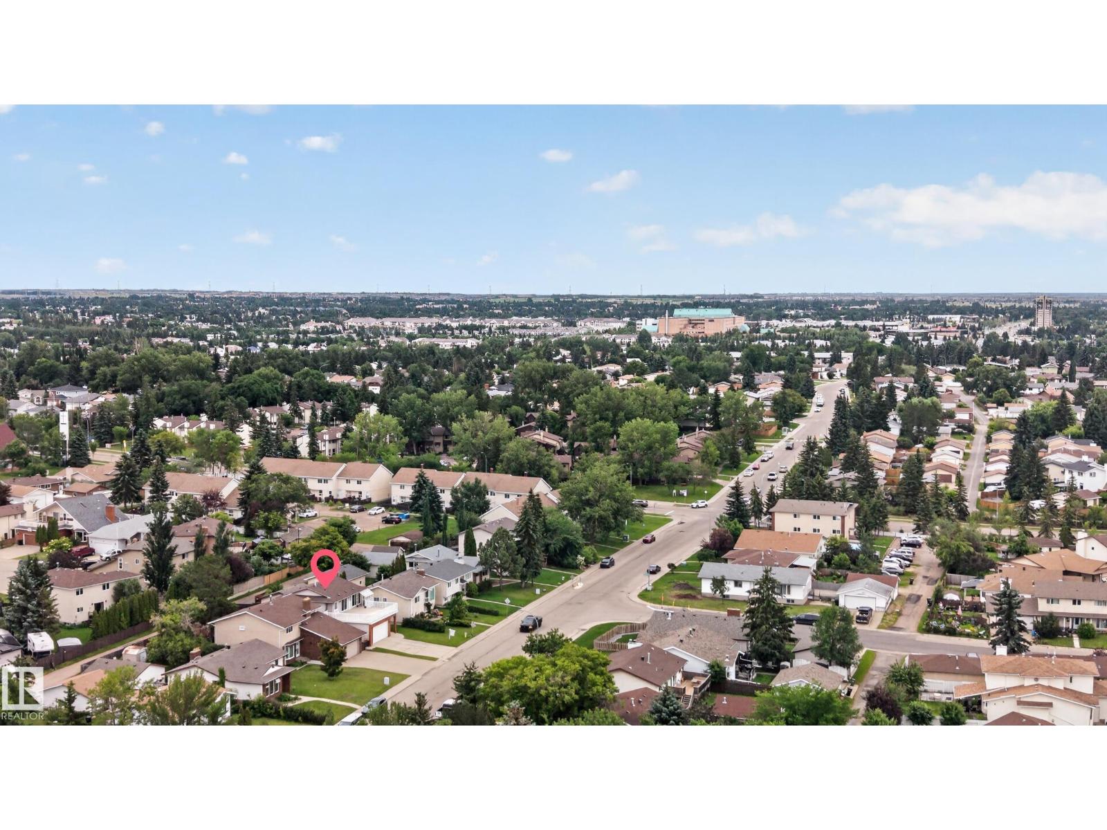 3841 62 ST NW - 10