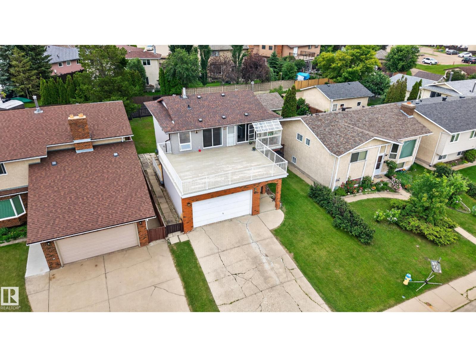 3841 62 ST NW - 4