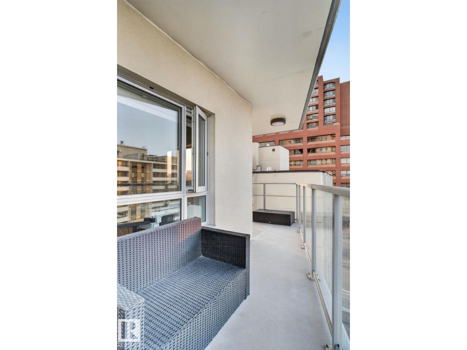 #1504 9720 106 ST NW - 12