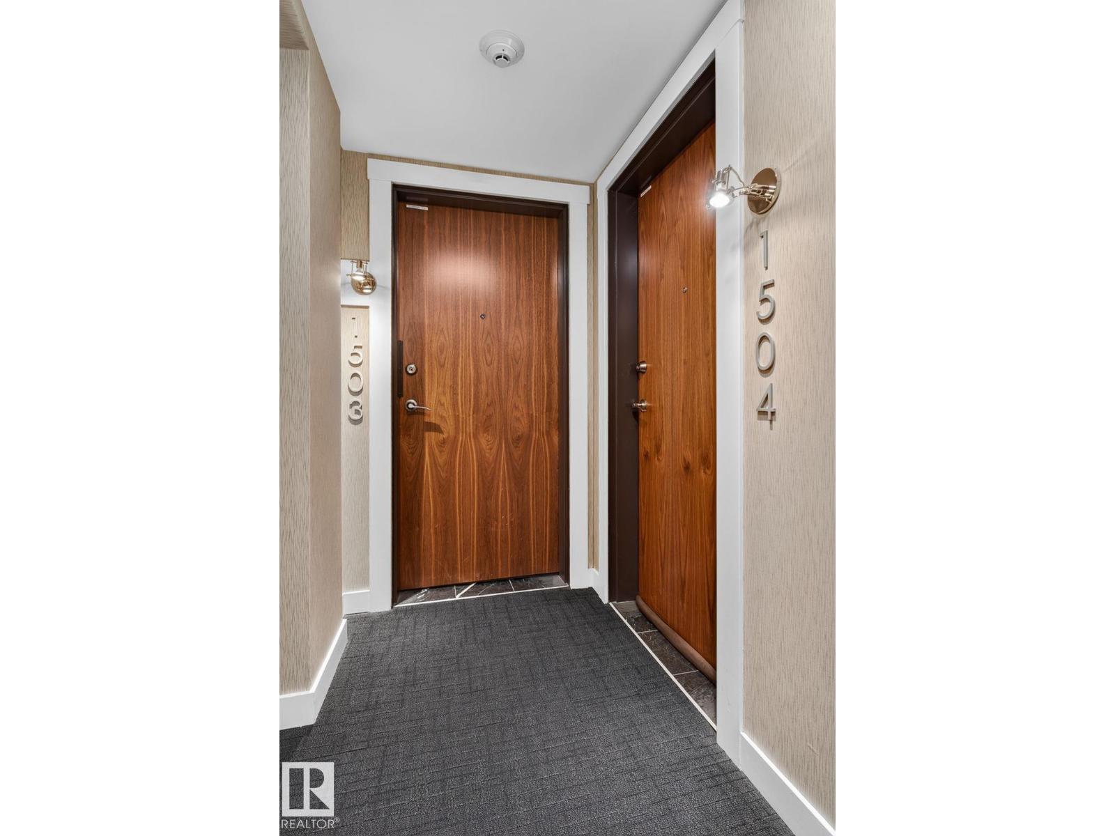 #1504 9720 106 ST NW - 15