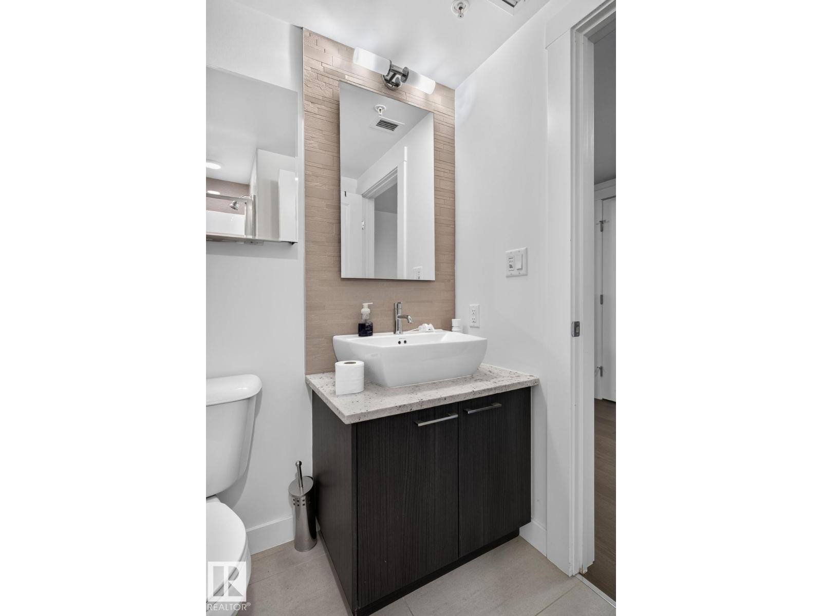 #1504 9720 106 ST NW - 7