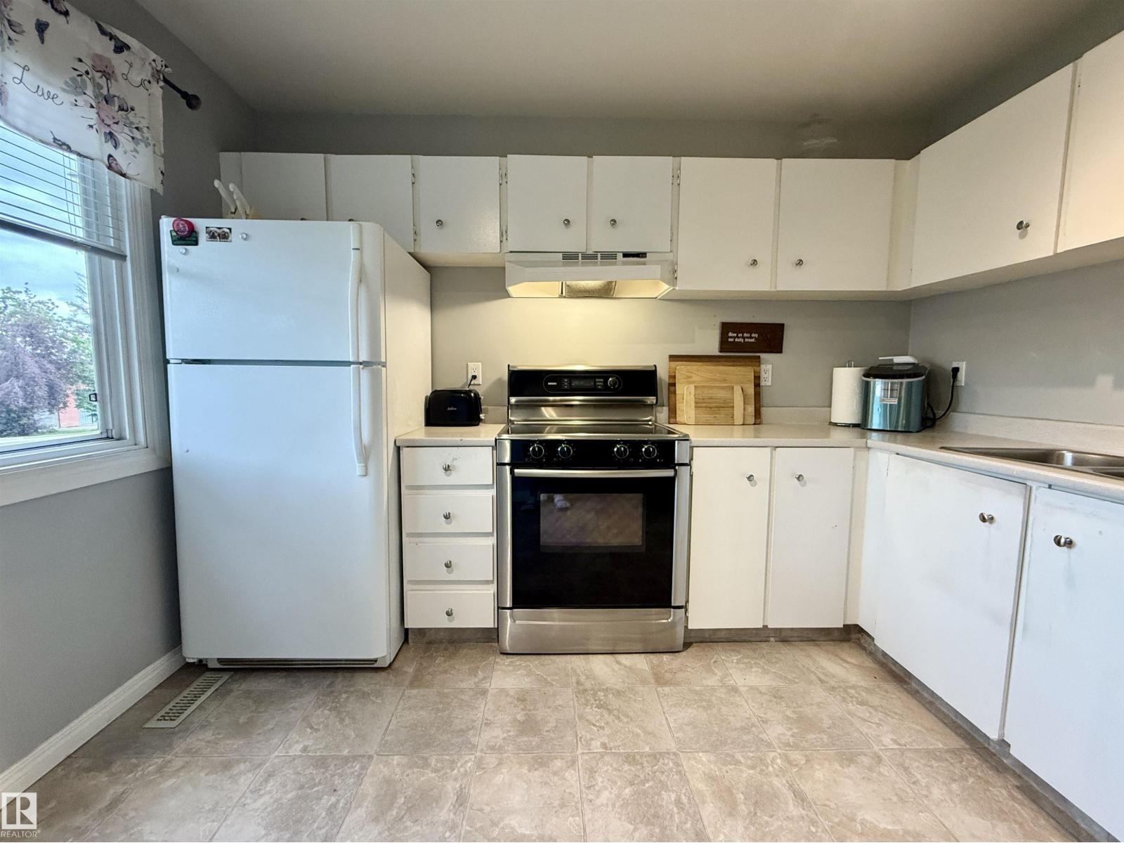 5107 146 AV NW - 7