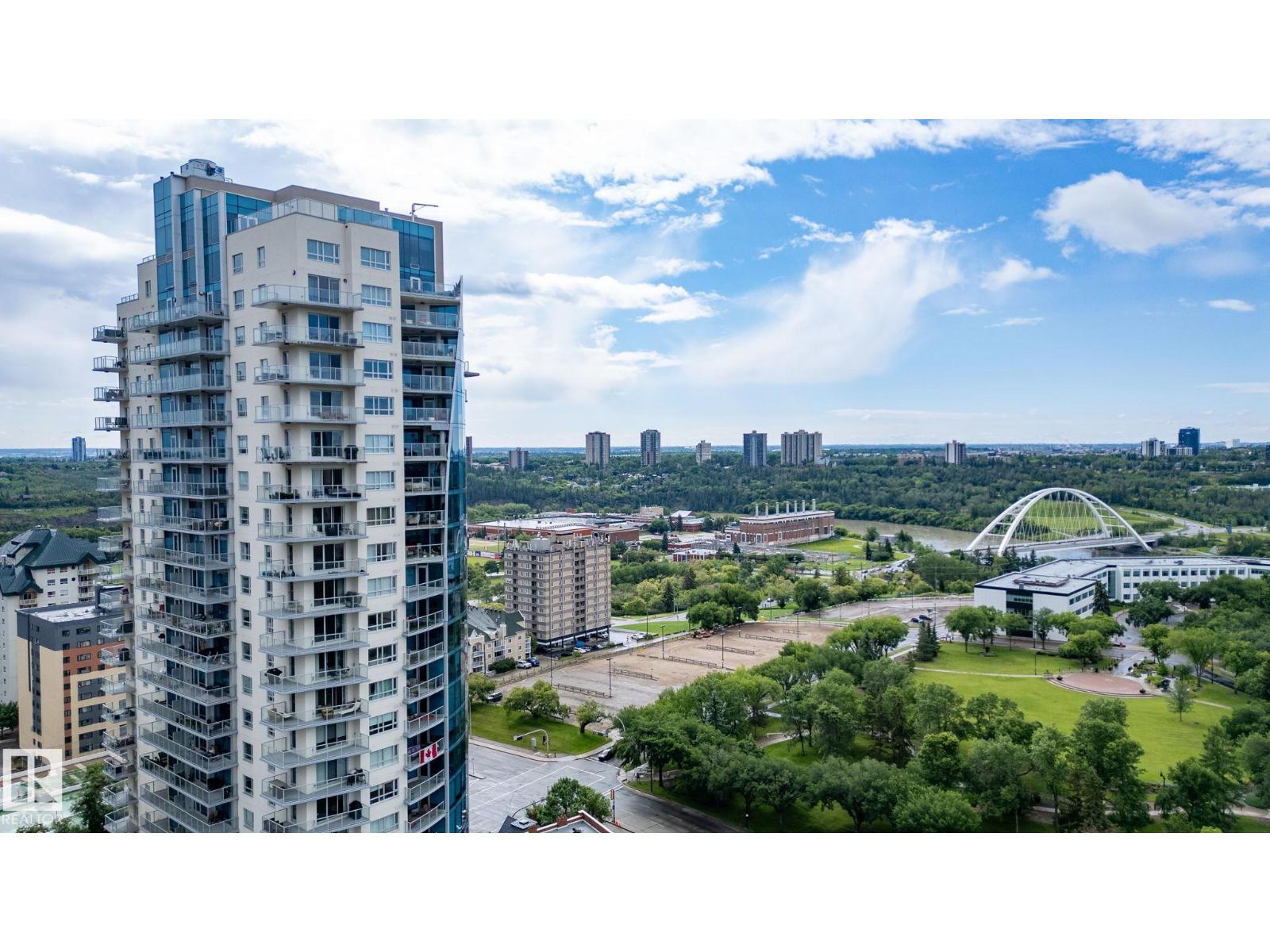 #1504 9720 106 ST NW - 32