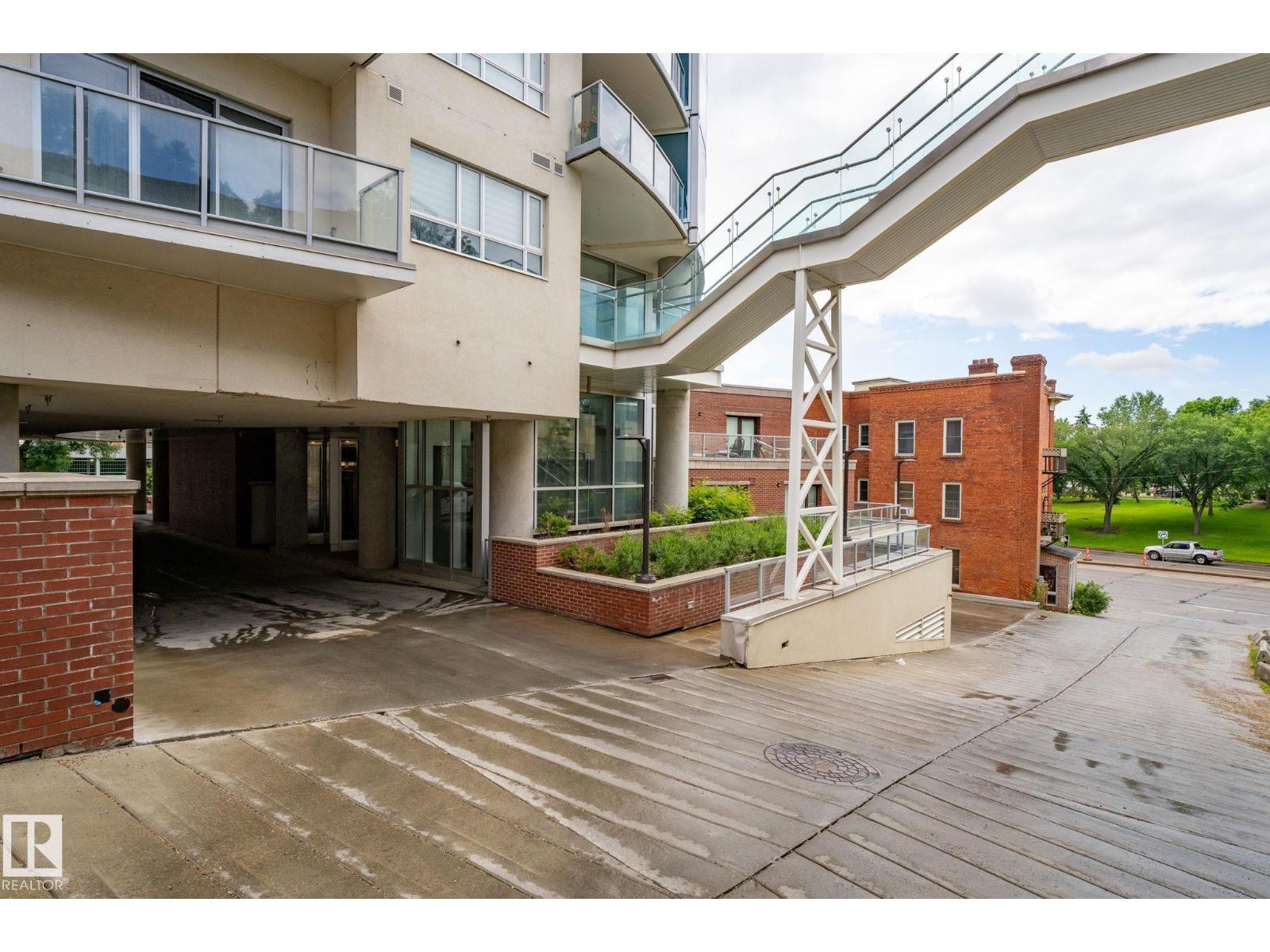 #1504 9720 106 ST NW - 28