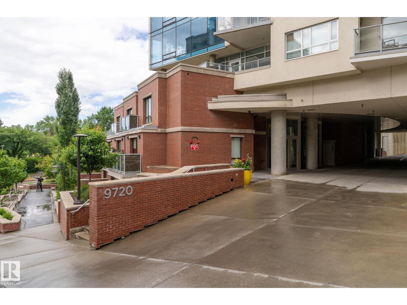 #1504 9720 106 ST NW - 24