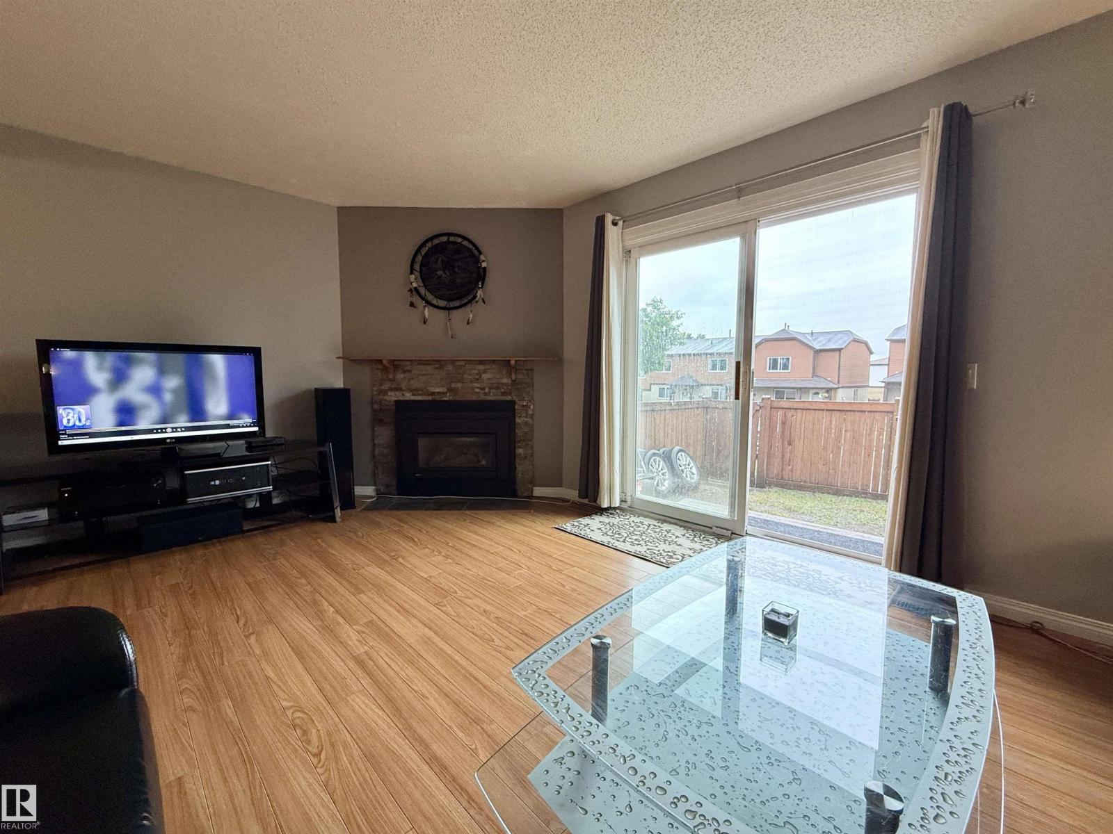 5107 146 AV NW - 26