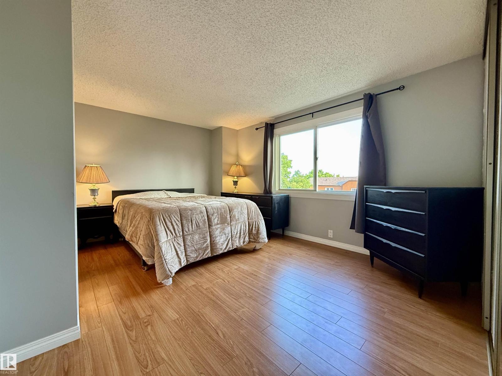 5107 146 AV NW - 29