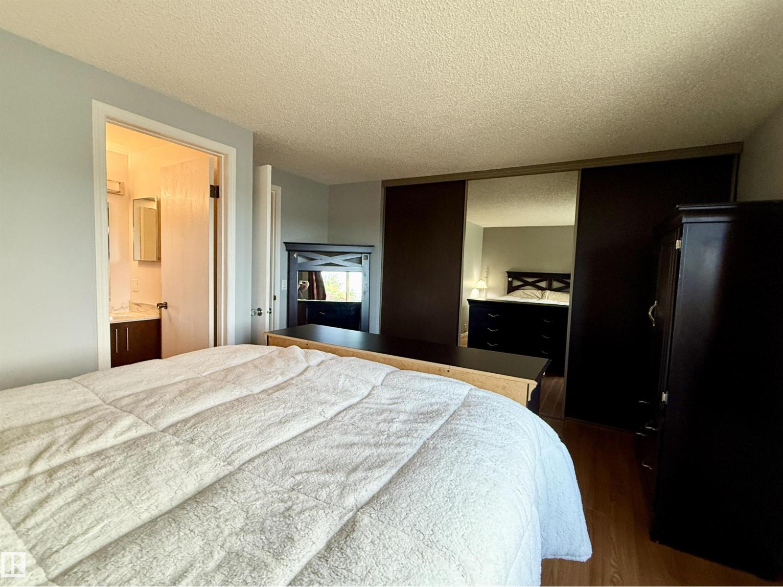 5107 146 AV NW - 48