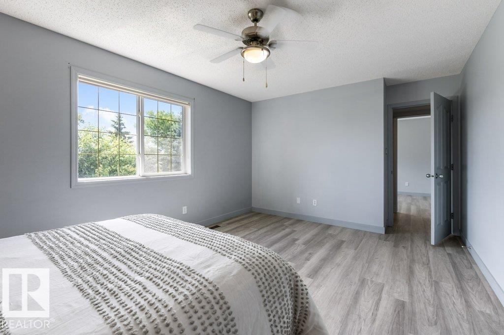 26 NORTH RIDGE DR - 32