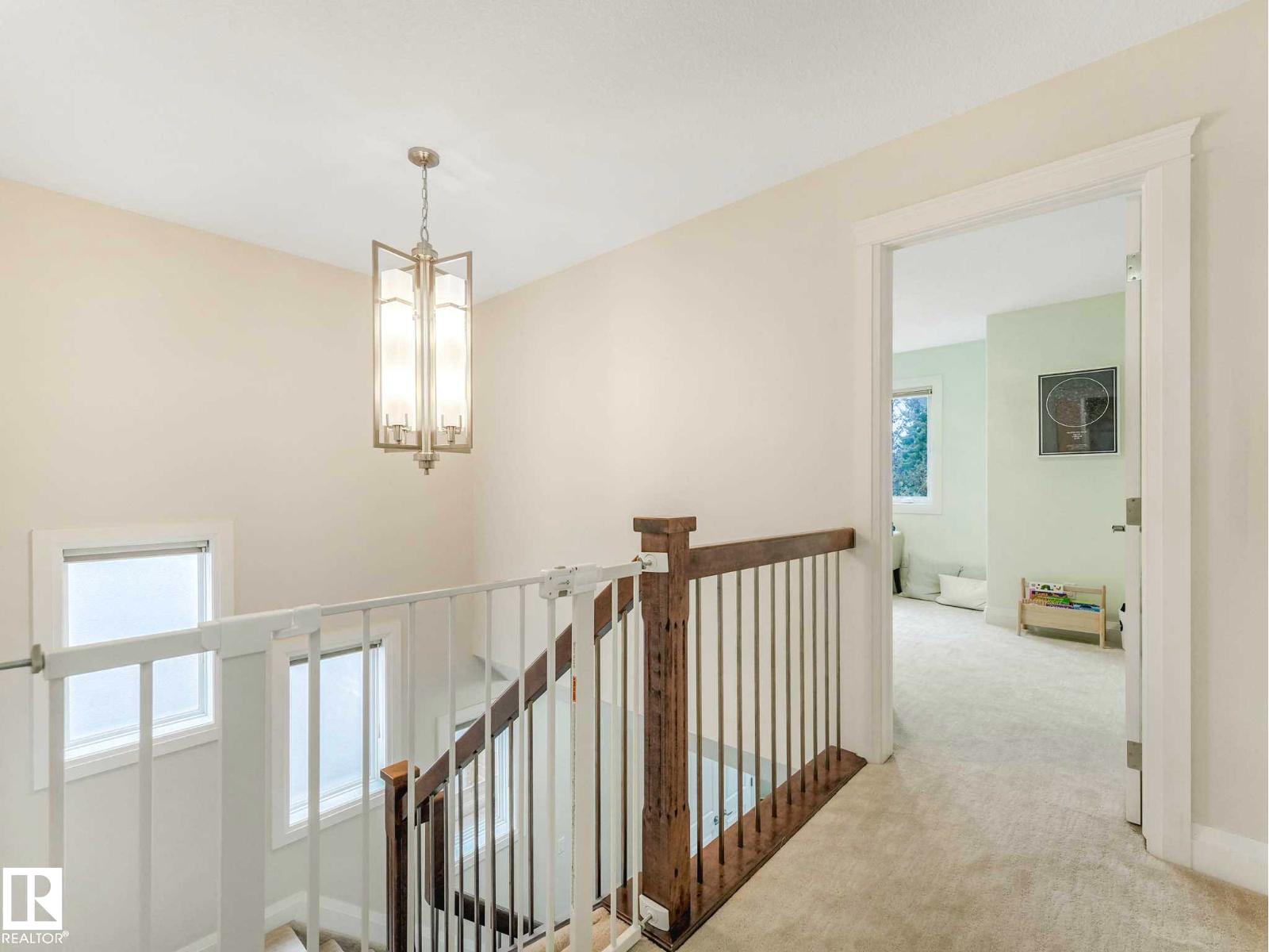 9330 83 ST NW - 17
