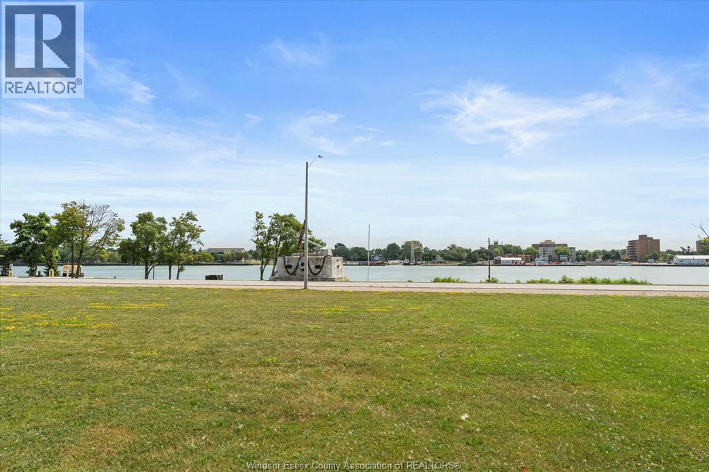 #306 34 BOBLO ISLAND BOULEVARD - 44