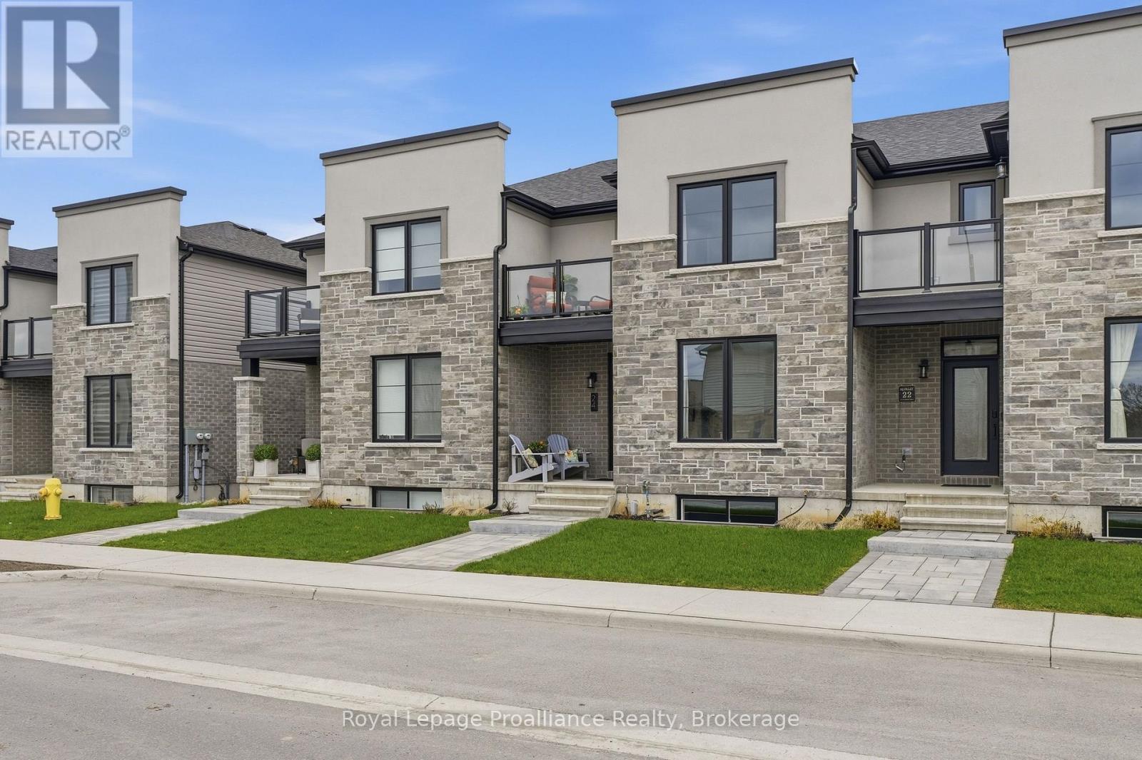 24 RIVERSTONE WAY - 2