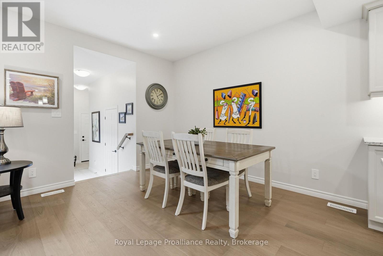 24 RIVERSTONE WAY - 11