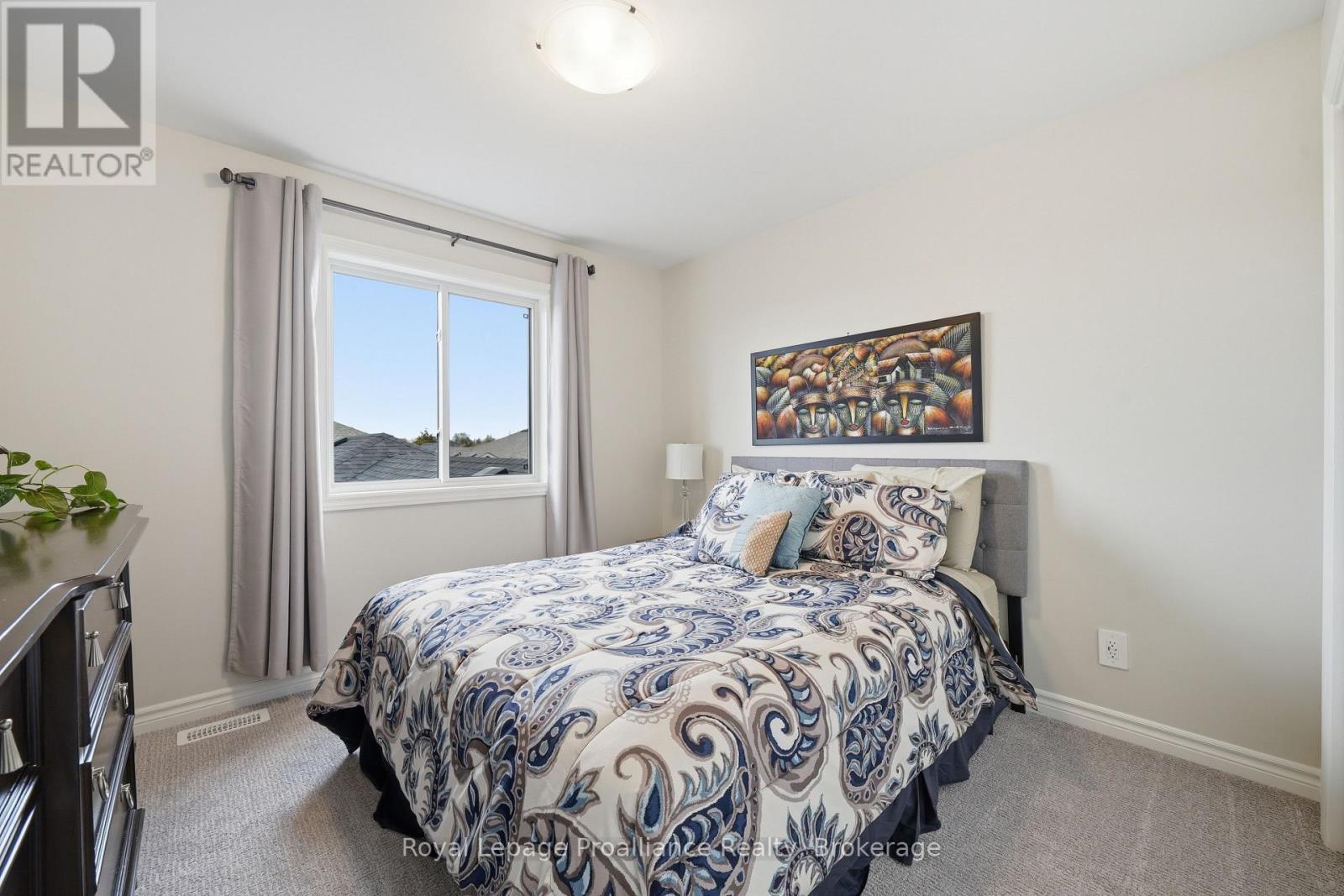 24 RIVERSTONE WAY - 19