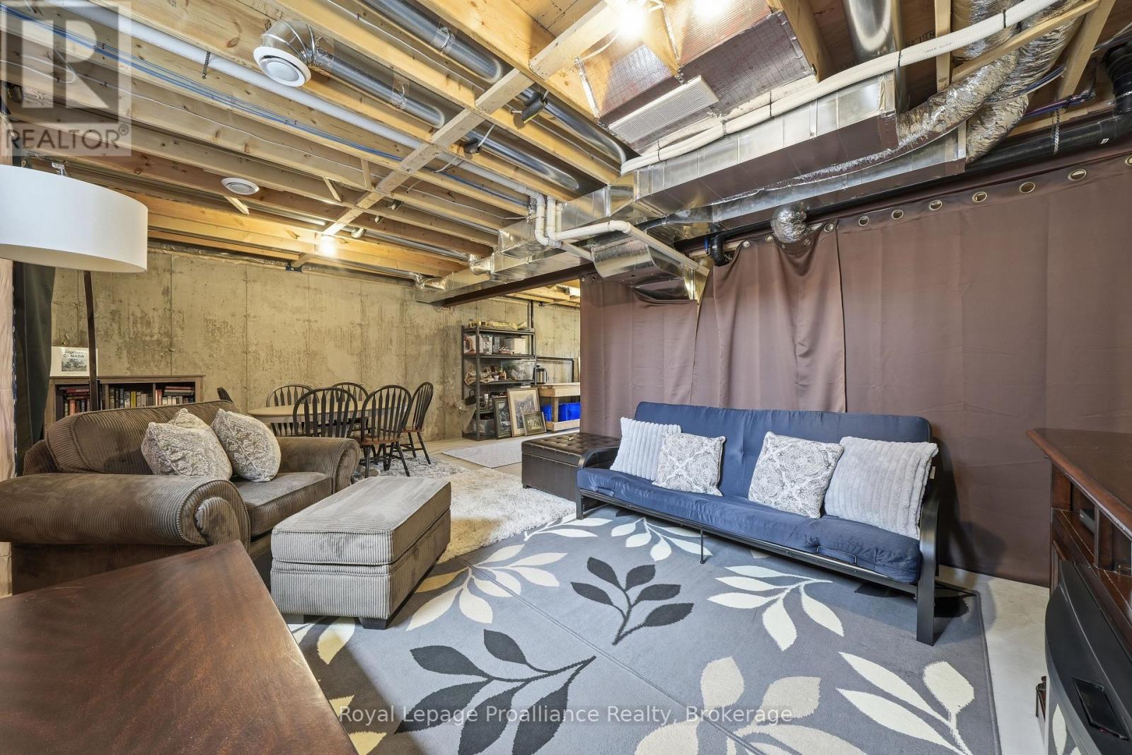 24 RIVERSTONE WAY - 33