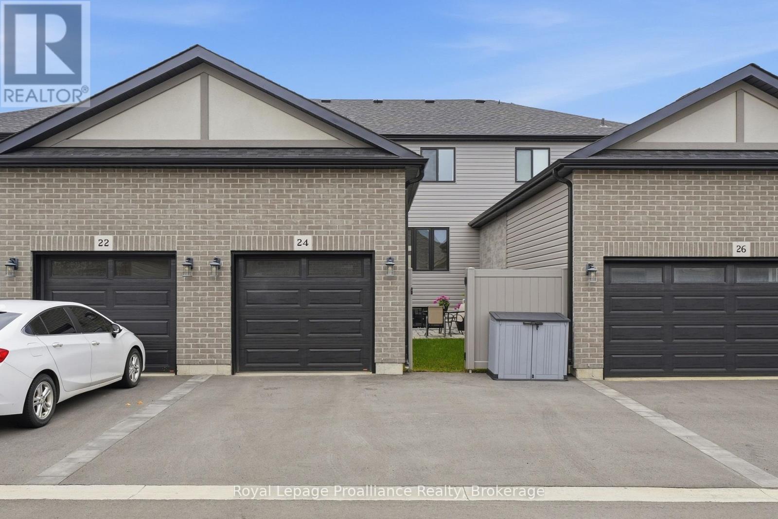 24 RIVERSTONE WAY - 36