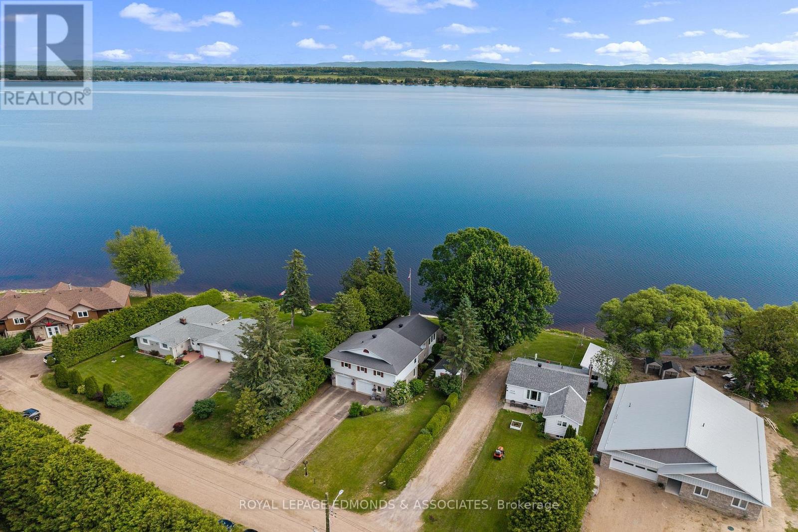 907 CEDAR LANE - 4
