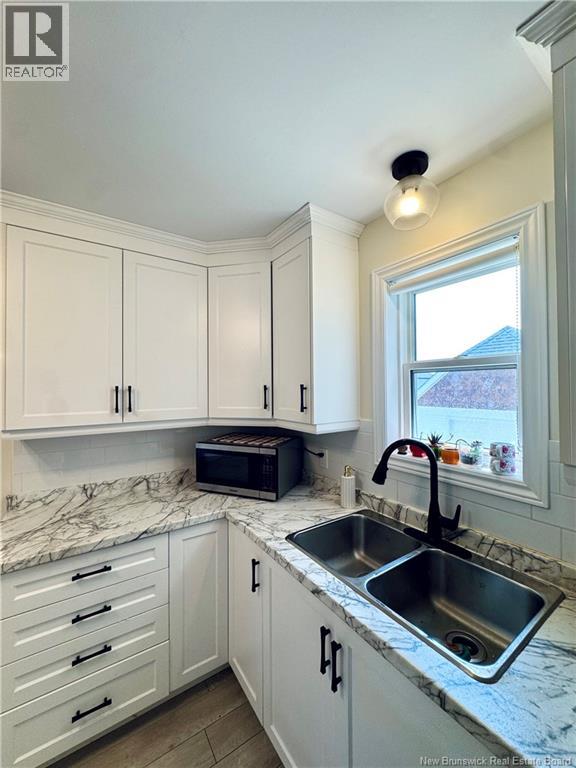 240 Alexander Street - Image 12