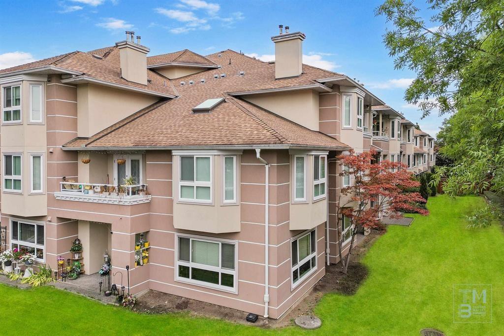 213 19721 64 AVENUE, Langley