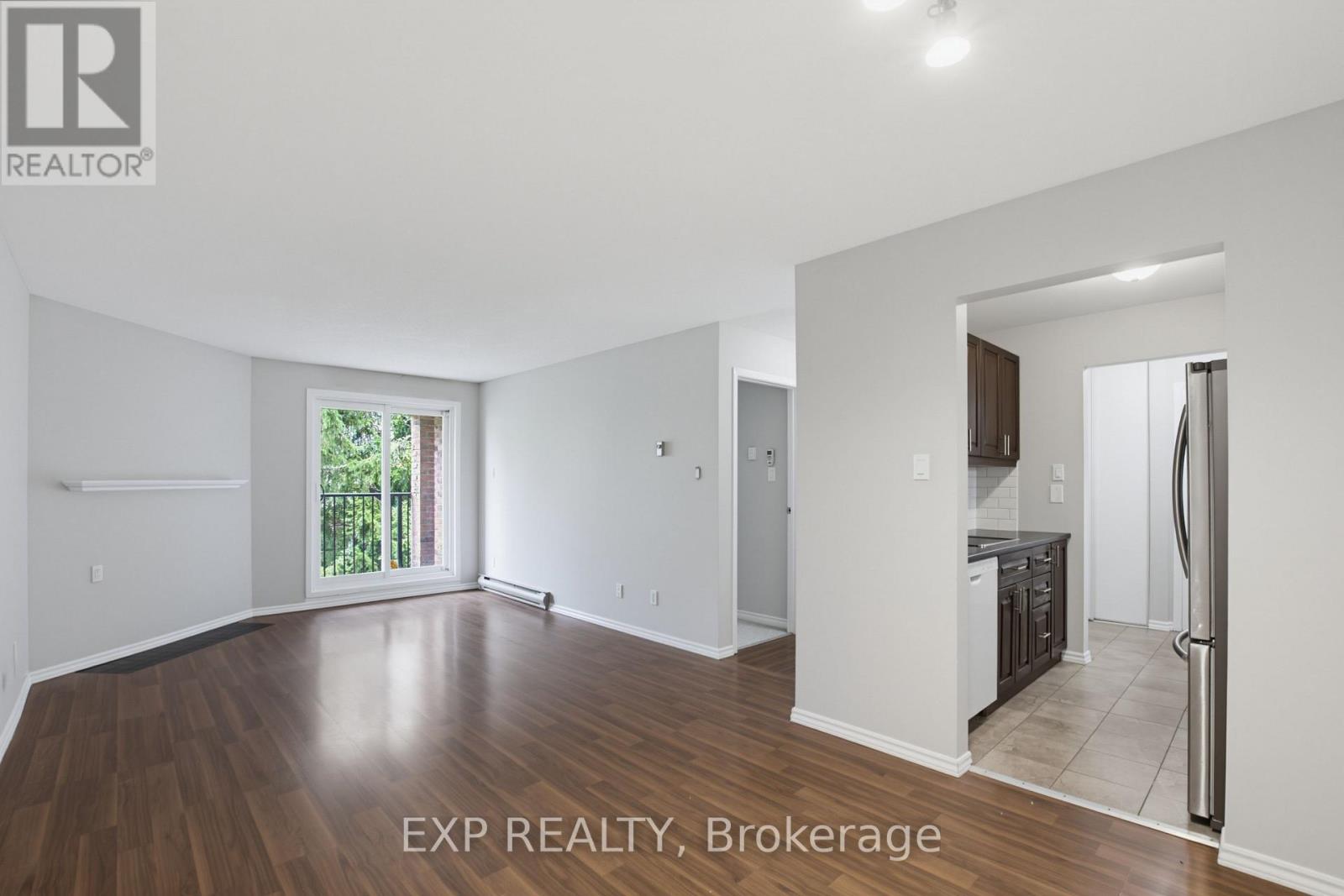 #106 144 CONWAY DRIVE - 11