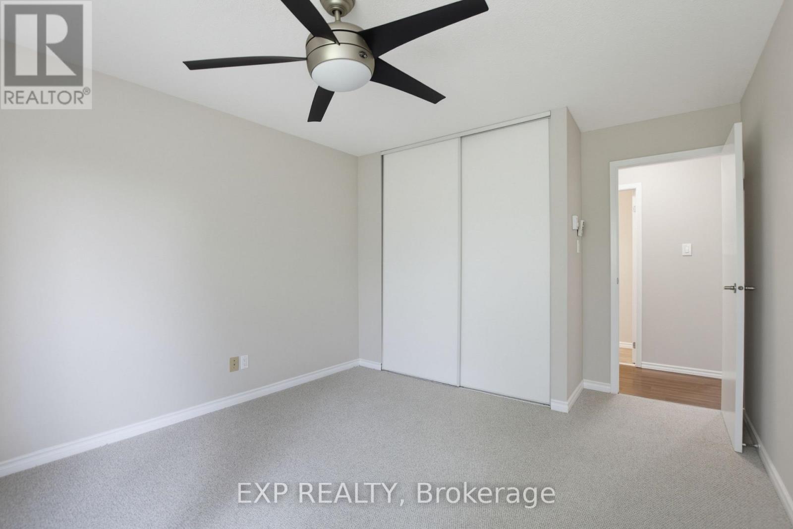#106 144 CONWAY DRIVE - 18