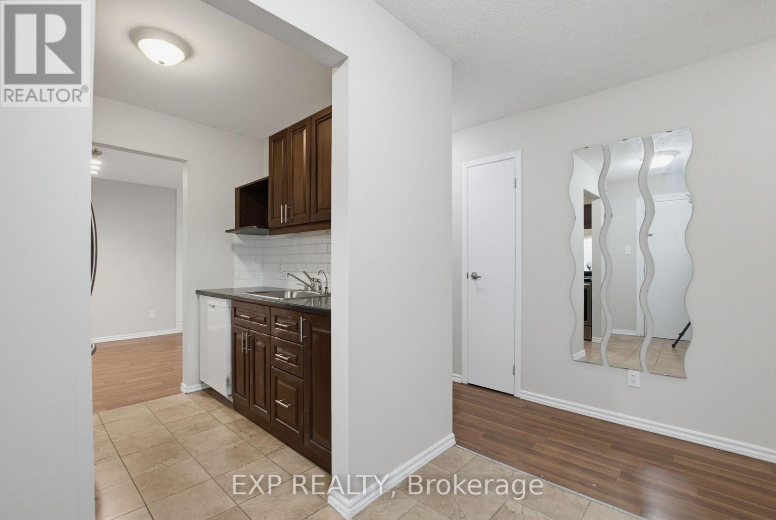 #106 144 CONWAY DRIVE - 3