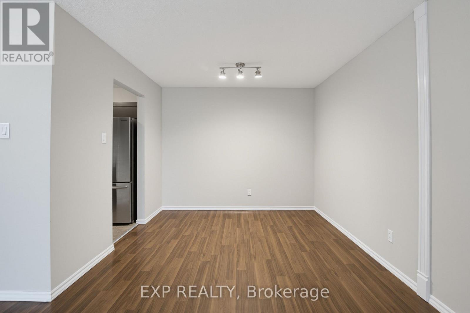 #106 144 CONWAY DRIVE - 9