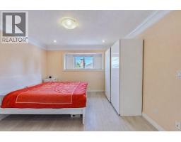 6890 Koala Crescent, Burnaby, BC V5E3K9 Photo 32