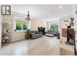 6890 Koala Crescent, Burnaby, BC V5E3K9 Photo 18